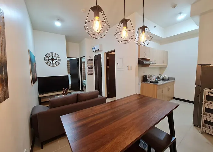 Calathea Place * Manila